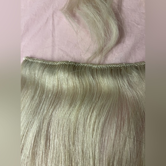 Cliphair Extensions Ice Blonde 16” - Picture 2 of 5